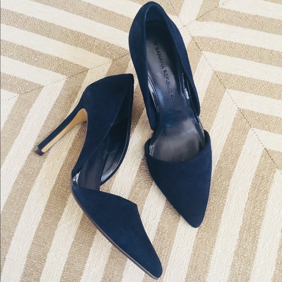 Banana Republic Shoes - Banana Republic Midnight Navy Adelia D’Orsay Pumps